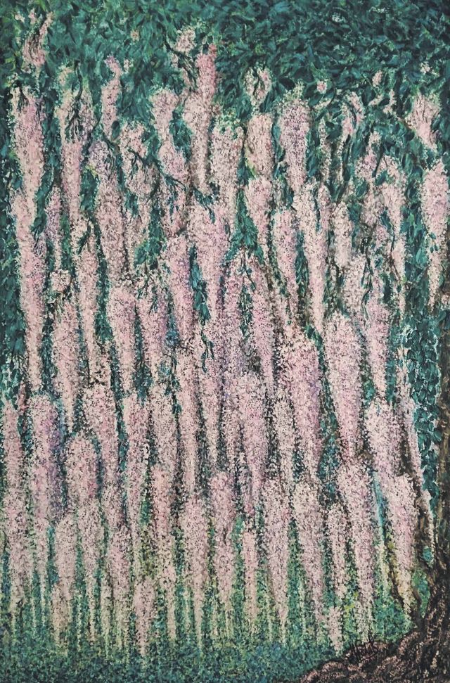 Getextureerd schilderij van roze bloesem in verticale stromen op diep groen